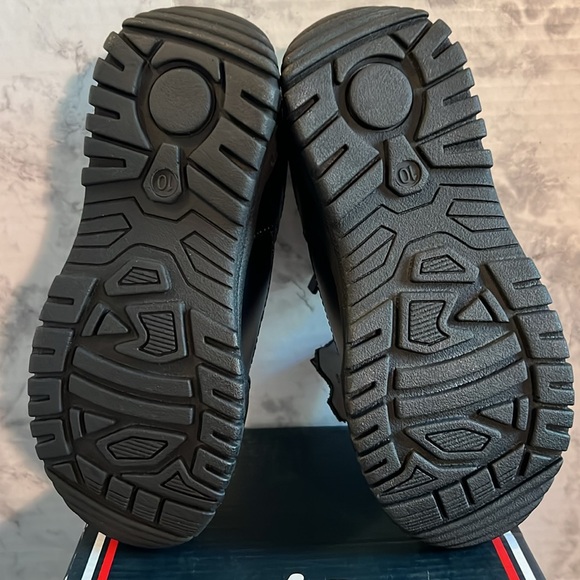 Kangol Shoes Toddler Size 11 Black Leather Velcro‎ Closure Borden Val - Picture 6 of 8